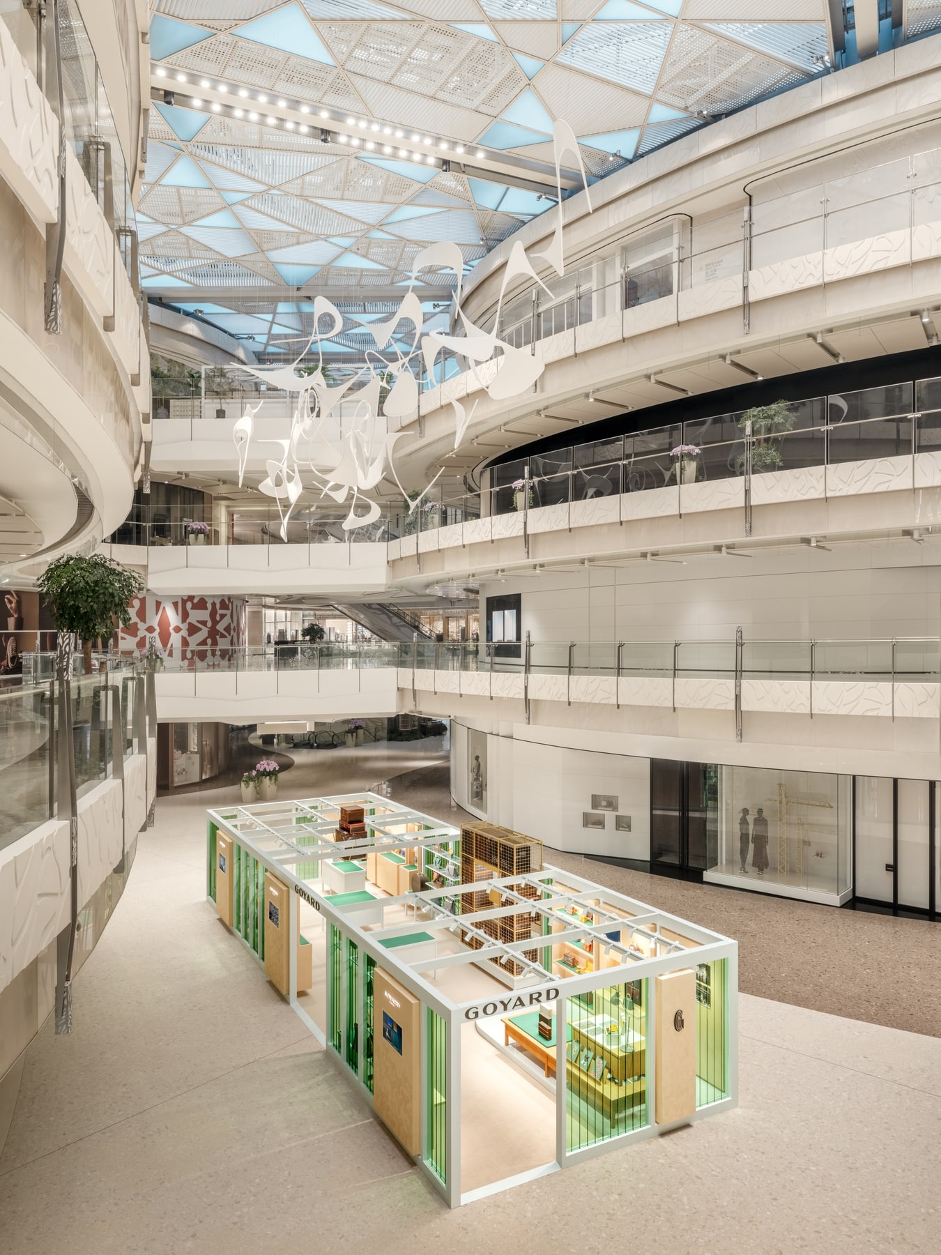 GOYARD于上海国金中心呈现匠艺主题限时精品店