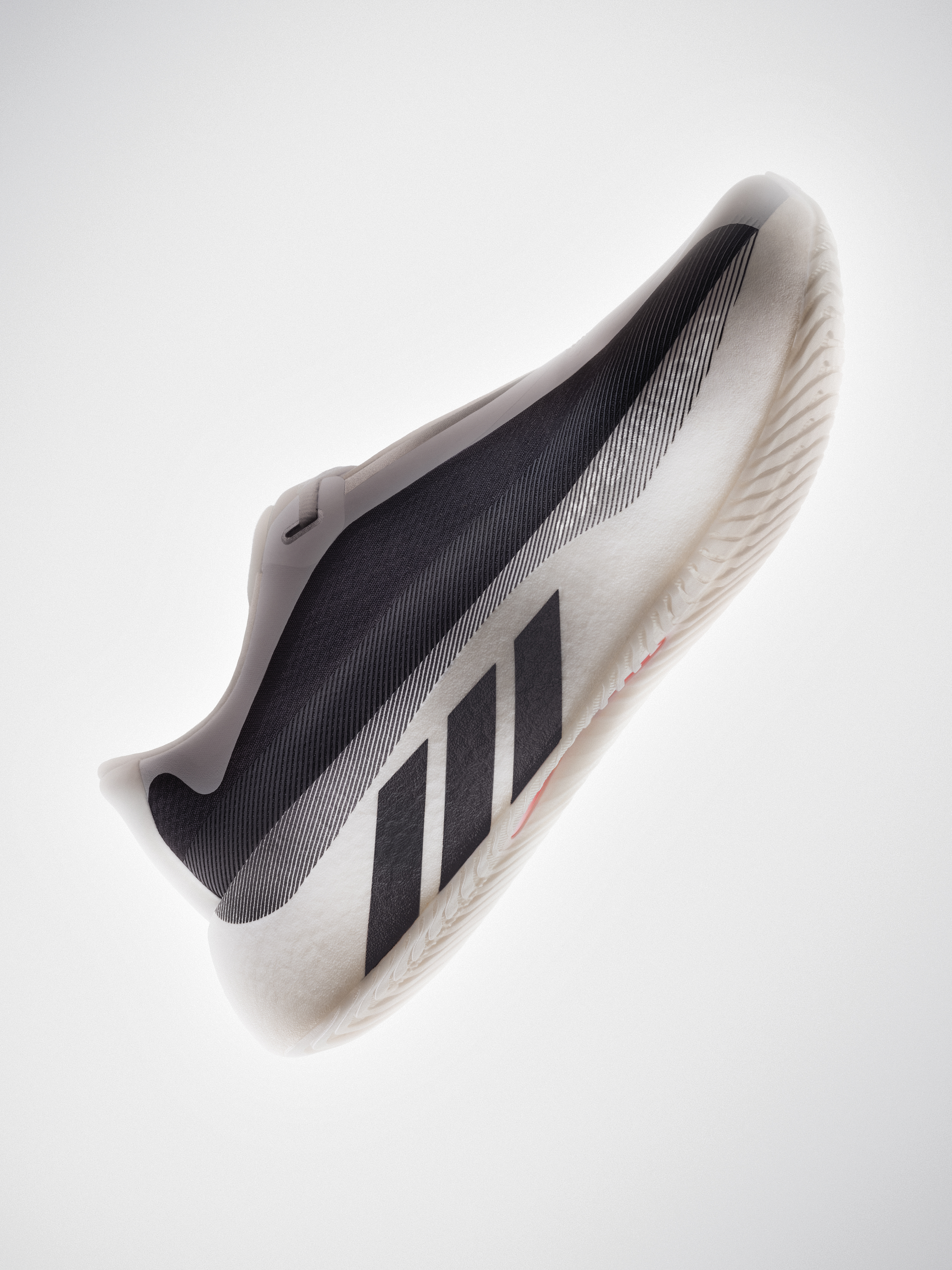 adidas adidas HYPERBOOST 跑鞋